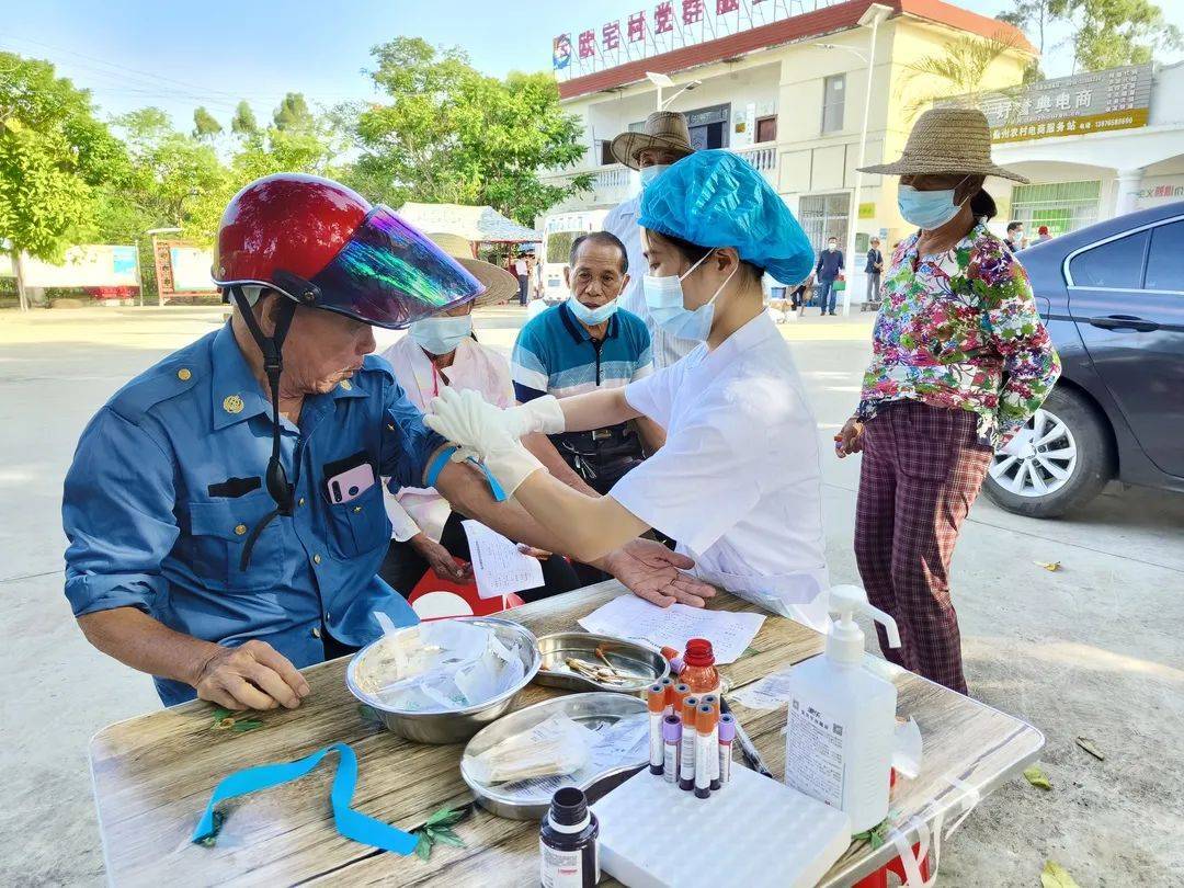 跟隨我們的鏡頭，看看基層公衛(wèi)服務的“一時四季”