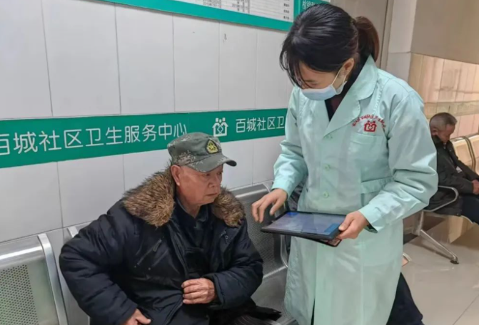 右江宣布告別家醫(yī)簽約紙質(zhì)工作模式，全面推廣漸健家醫(yī)工作站